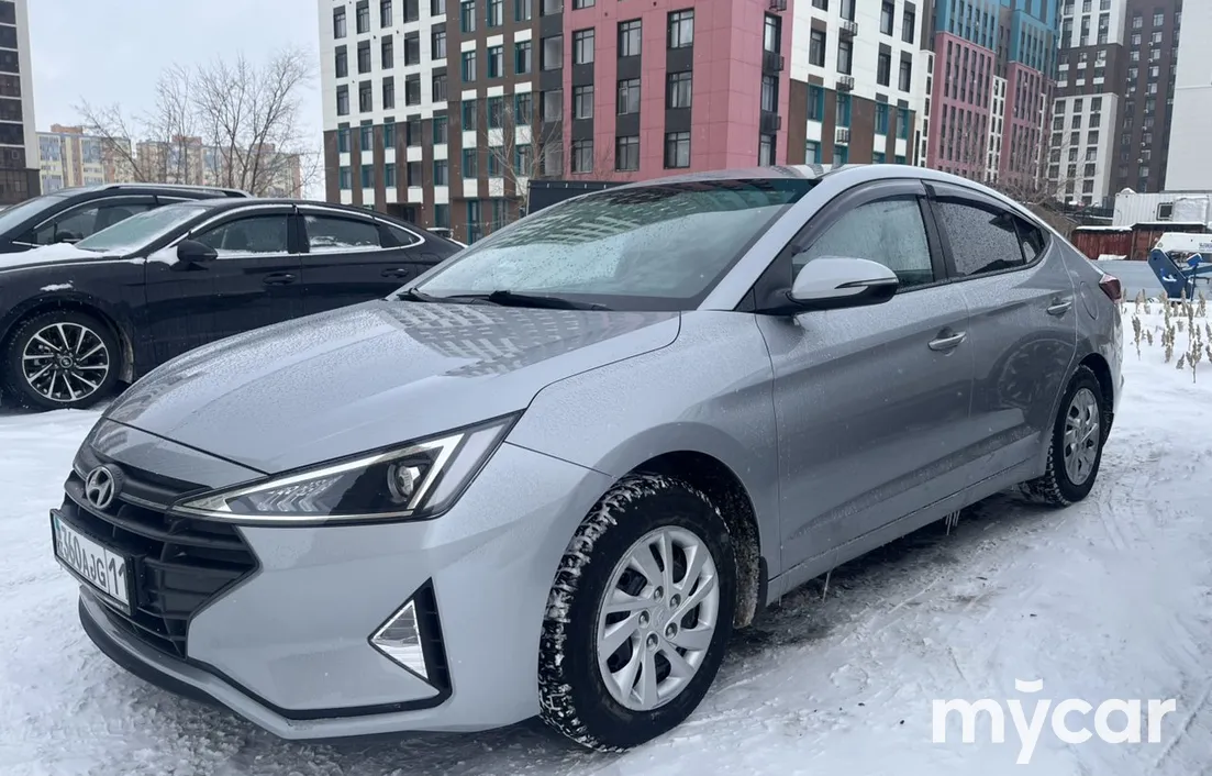 Hyundai Elantra 2020