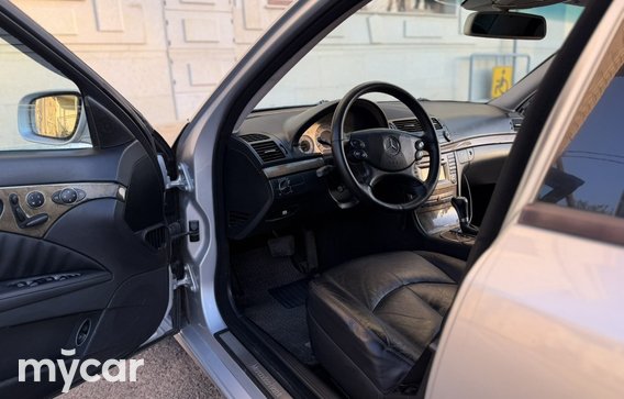 Mercedes-Benz E-Класс 2008