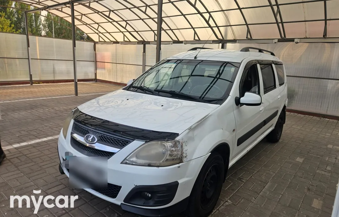 LADA Largus 2013