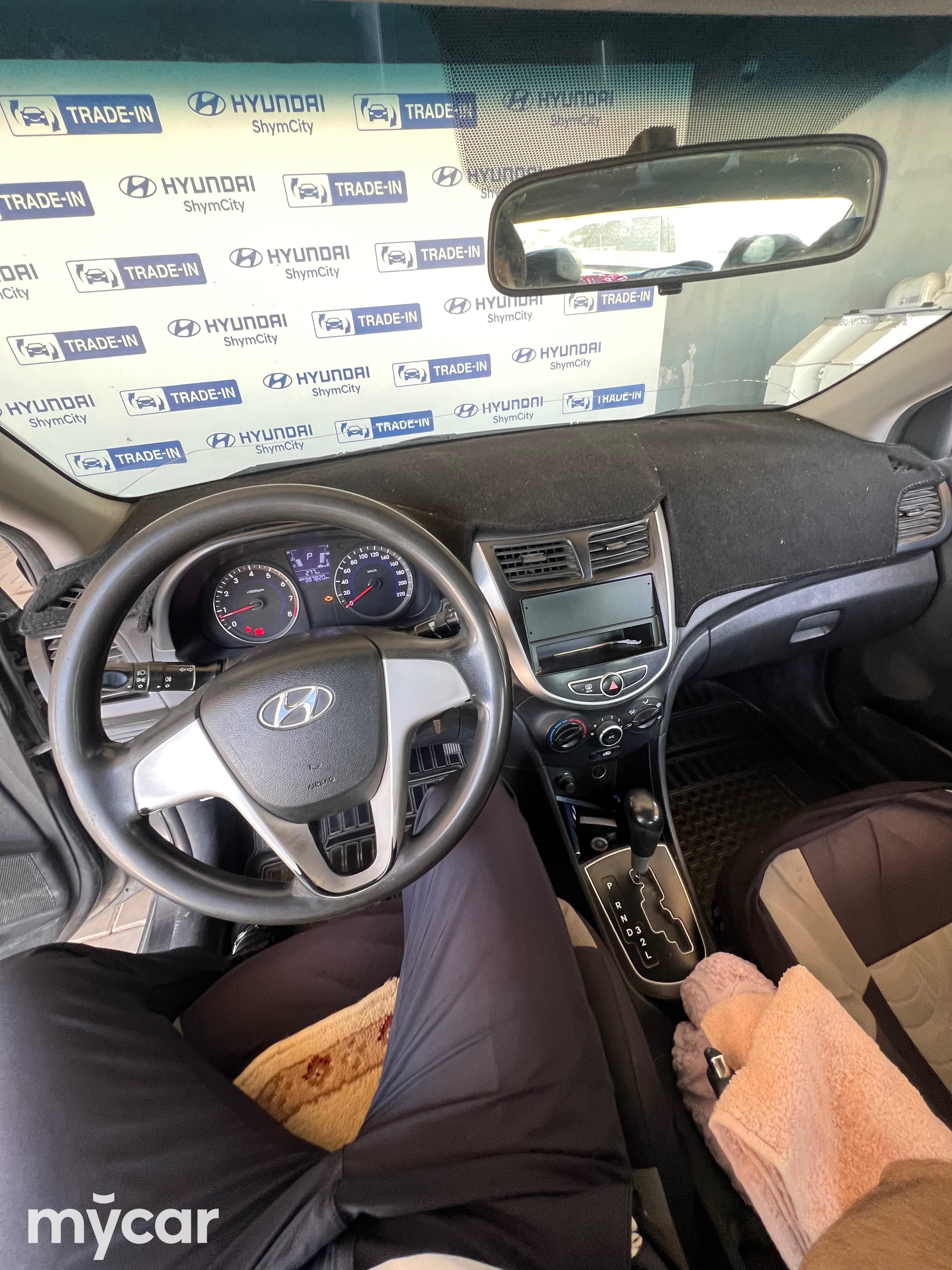Hyundai Accent 2013