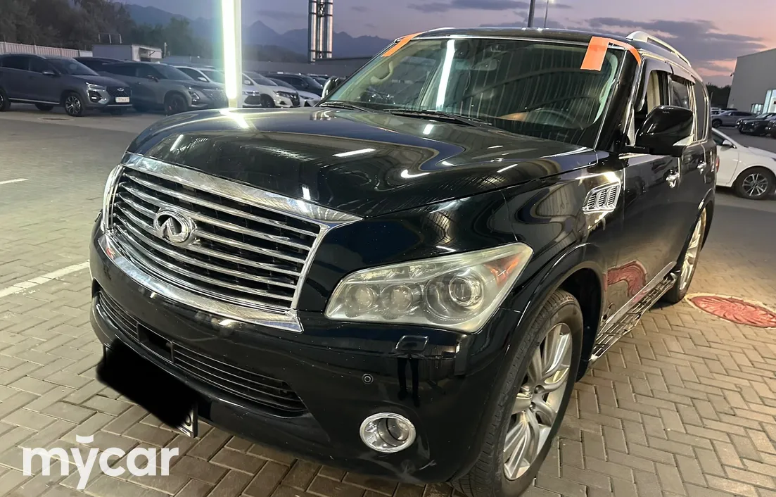 Infiniti QX56 2011