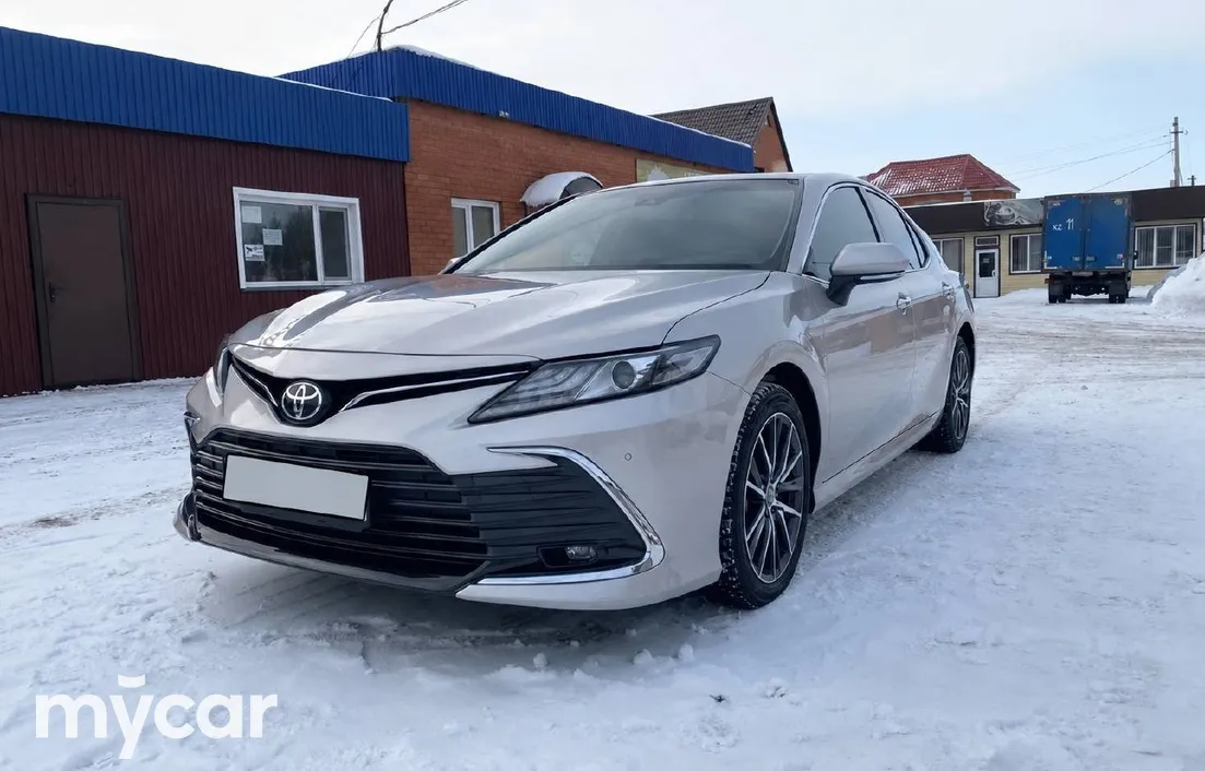 Toyota Camry 2023