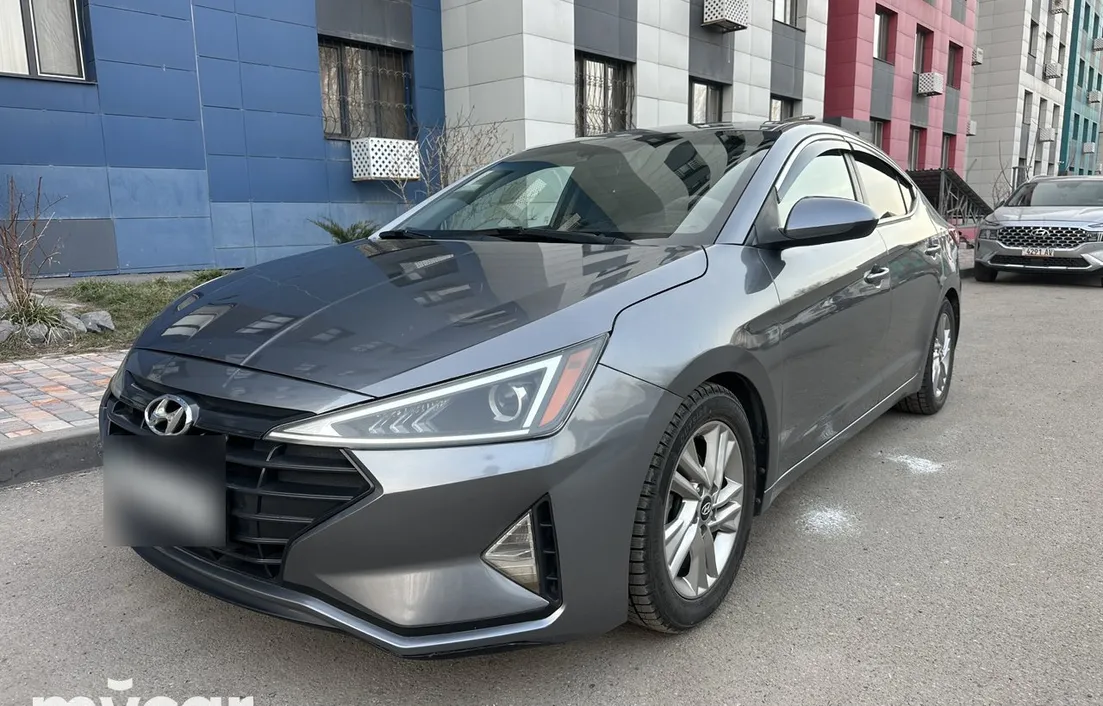 Hyundai Elantra 2019
