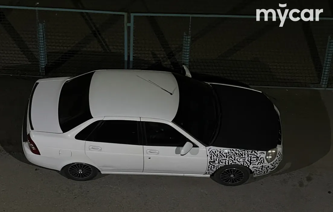 LADA Priora 2012