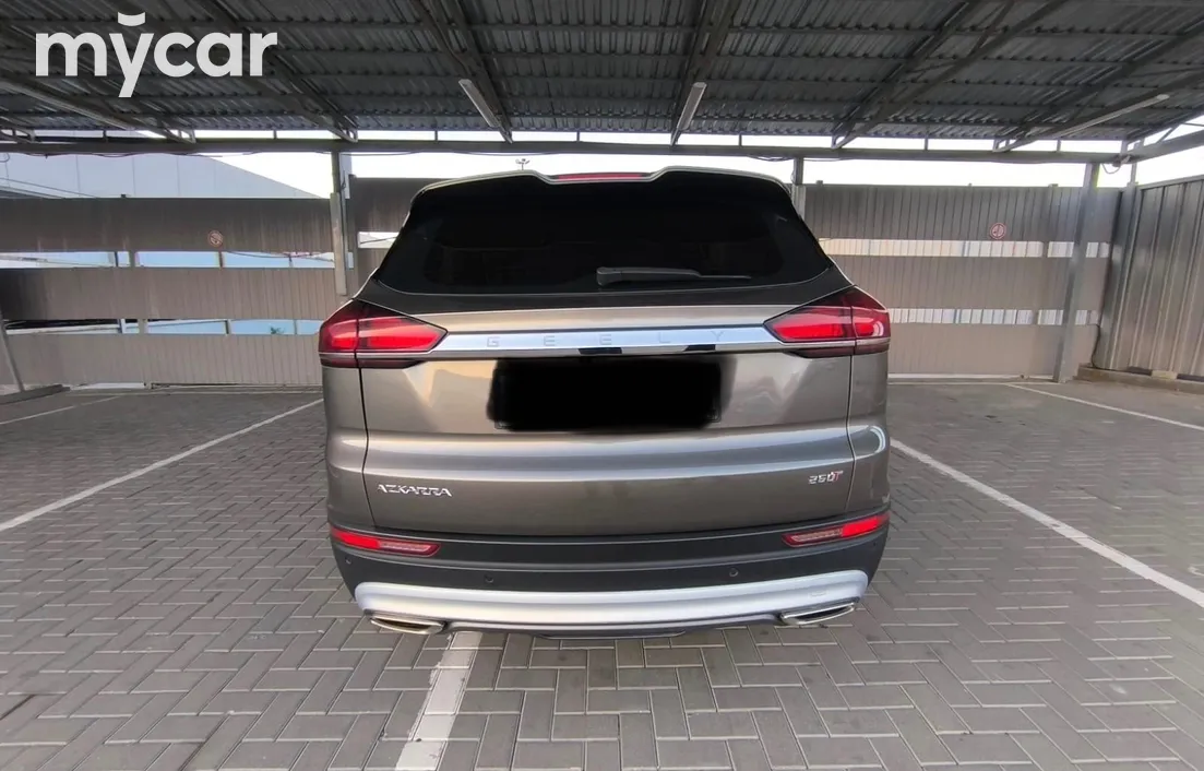 Geely Azkarra 2023