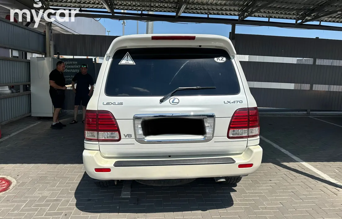 Lexus LX 2004