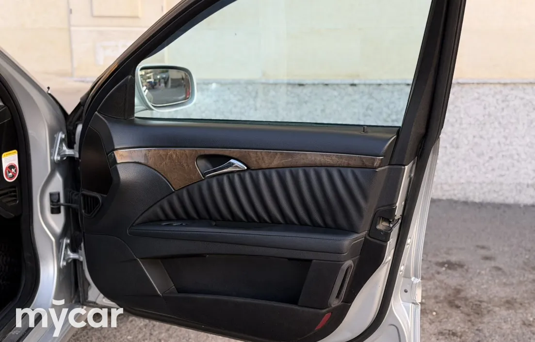 Mercedes-Benz E-Класс 2008