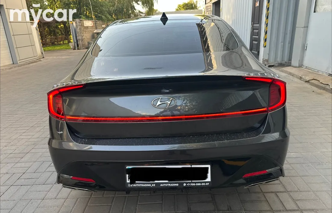 Hyundai Sonata 2021