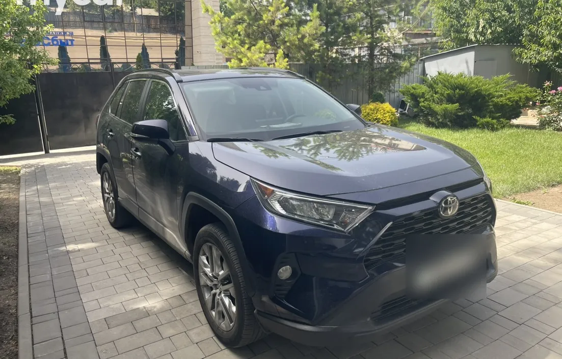 Toyota RAV4 2021
