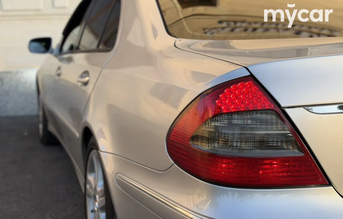 Mercedes-Benz E-Класс 2008