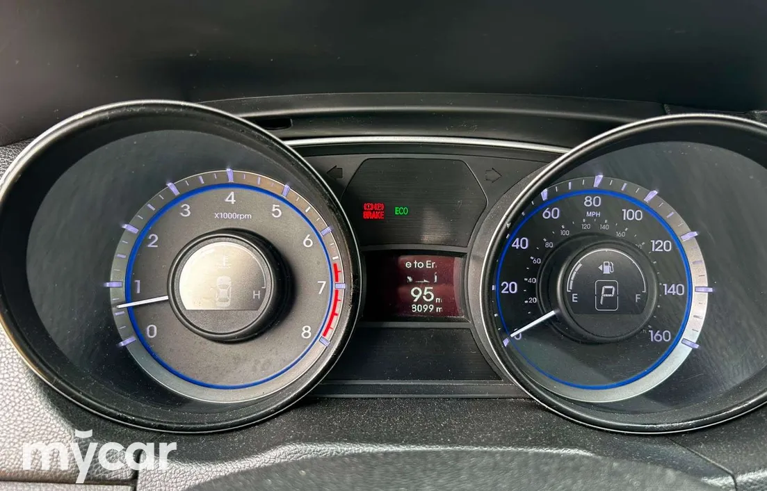 Hyundai Sonata 2012