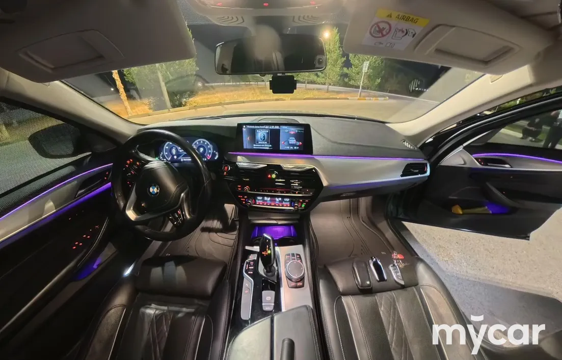 BMW 5 серия 2019