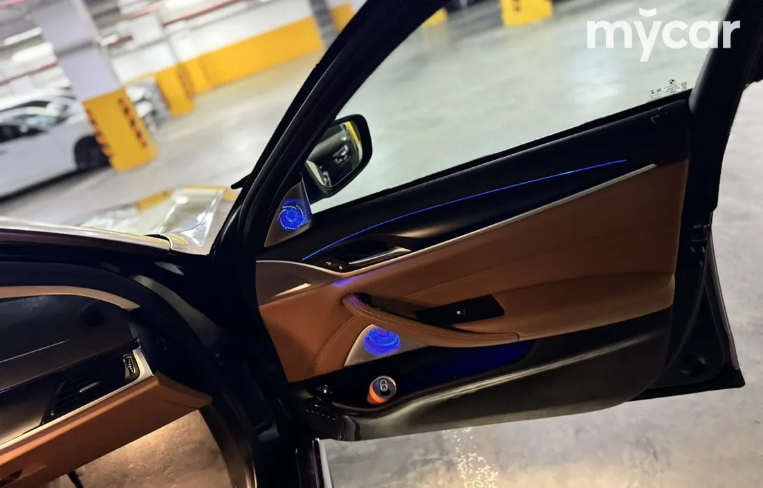 BMW 5 серия 2018