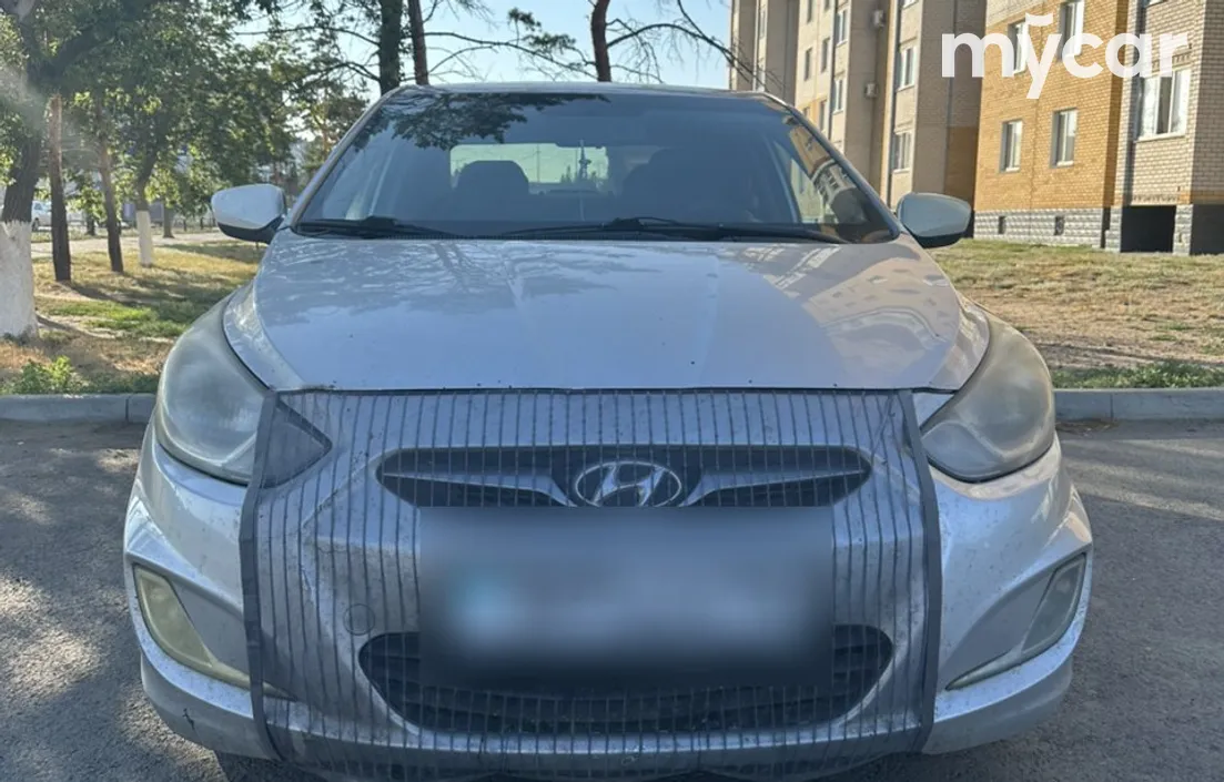 Hyundai Accent 2014