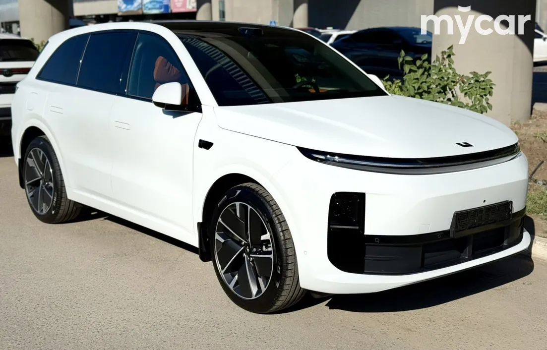 LiXiang L6 2025