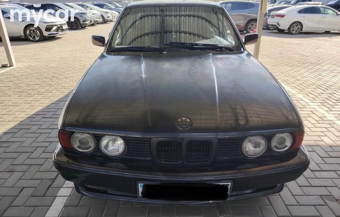 BMW 5 серия 1990