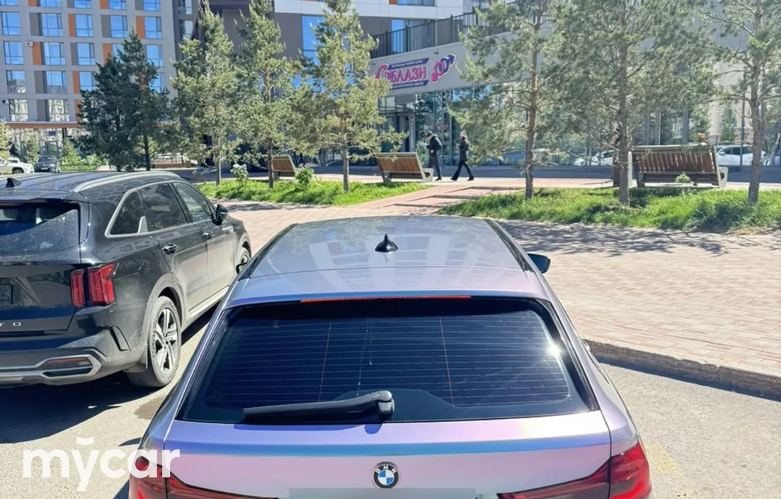 BMW 5 серия 2018