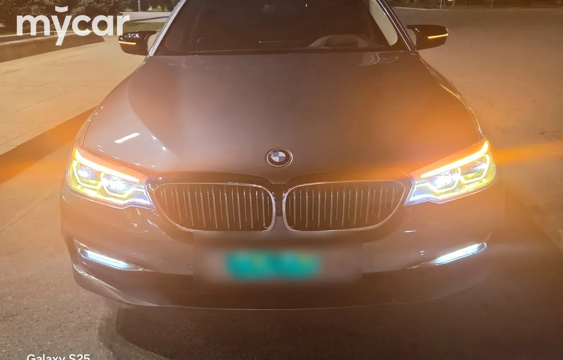 BMW 5 серия 2019