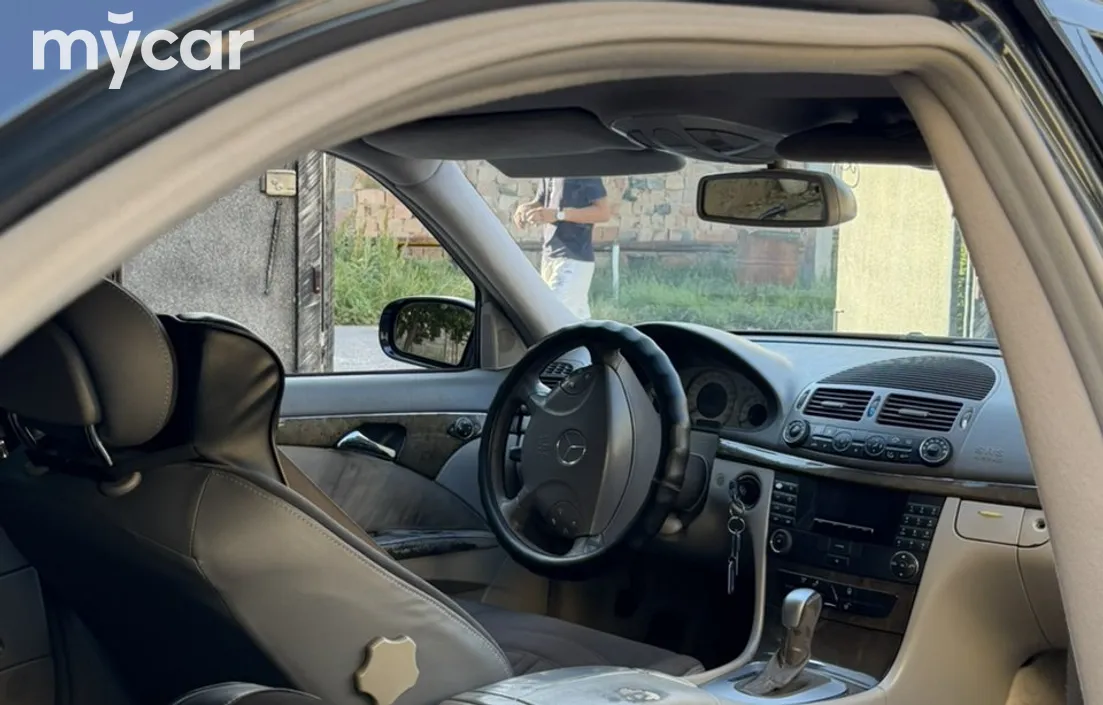 Mercedes-Benz E-Класс 2002