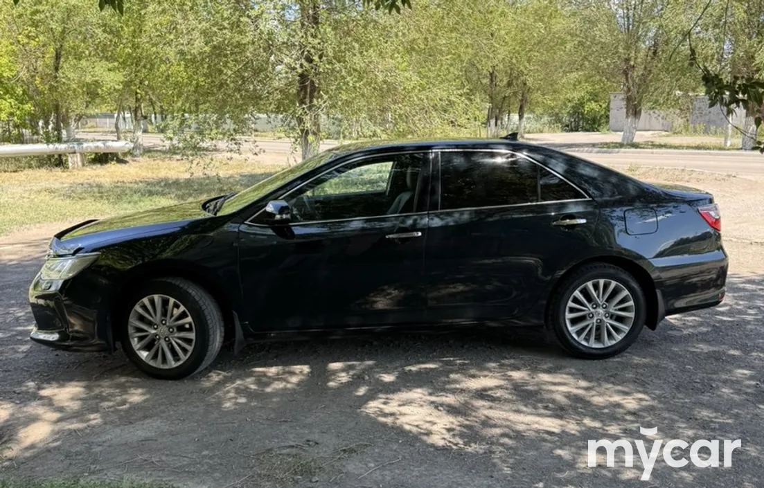 Toyota Camry 2015