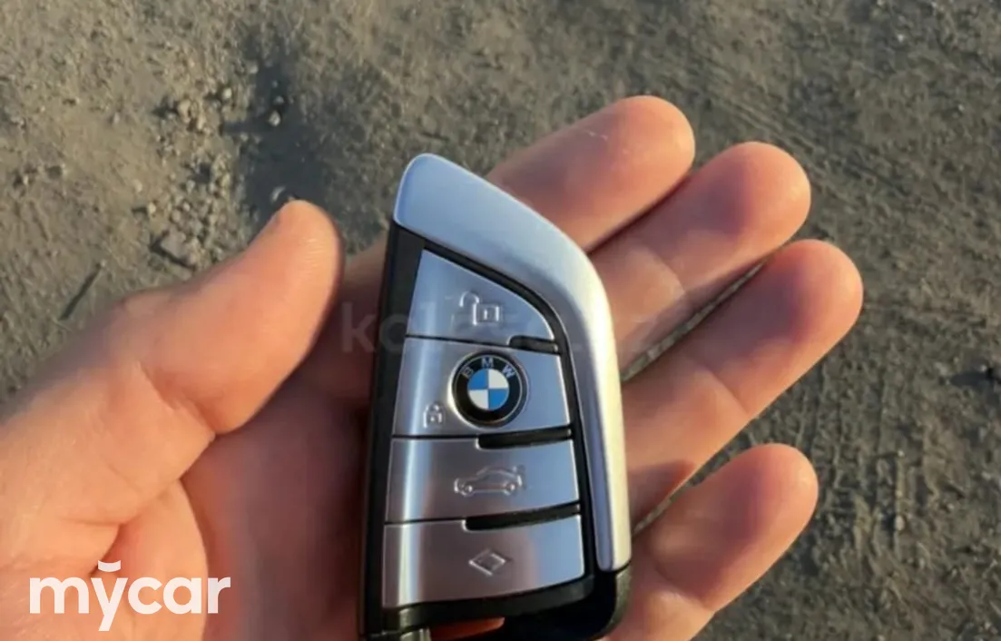 BMW 5 серия 2019