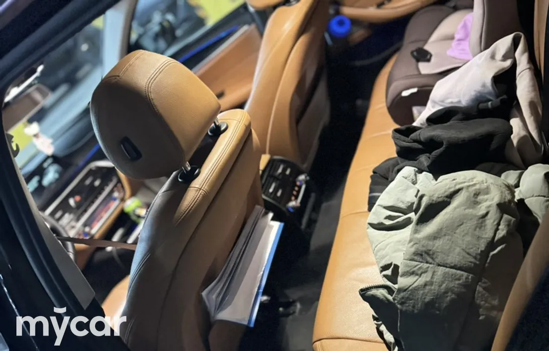BMW 5 серия 2018