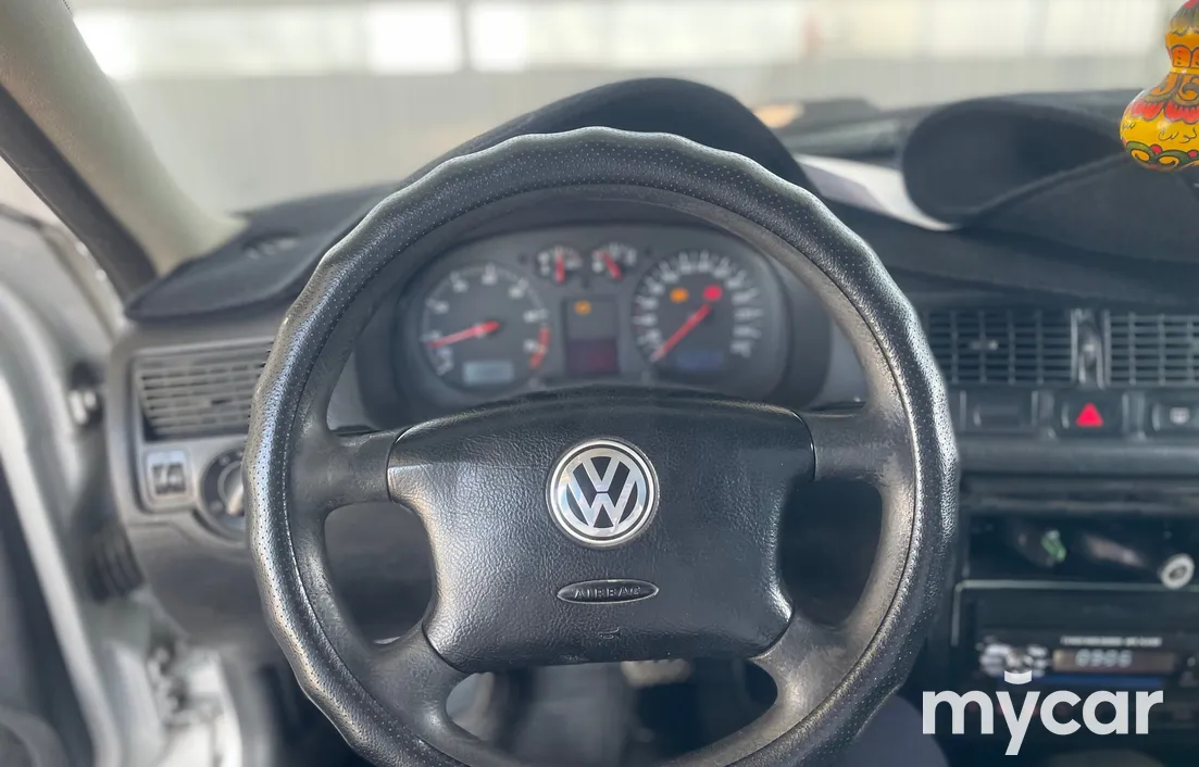Volkswagen Golf 2001