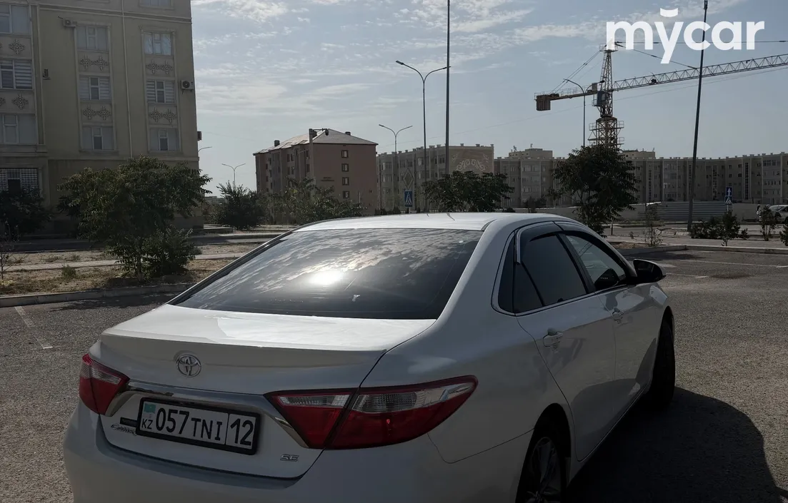Toyota Camry 2016