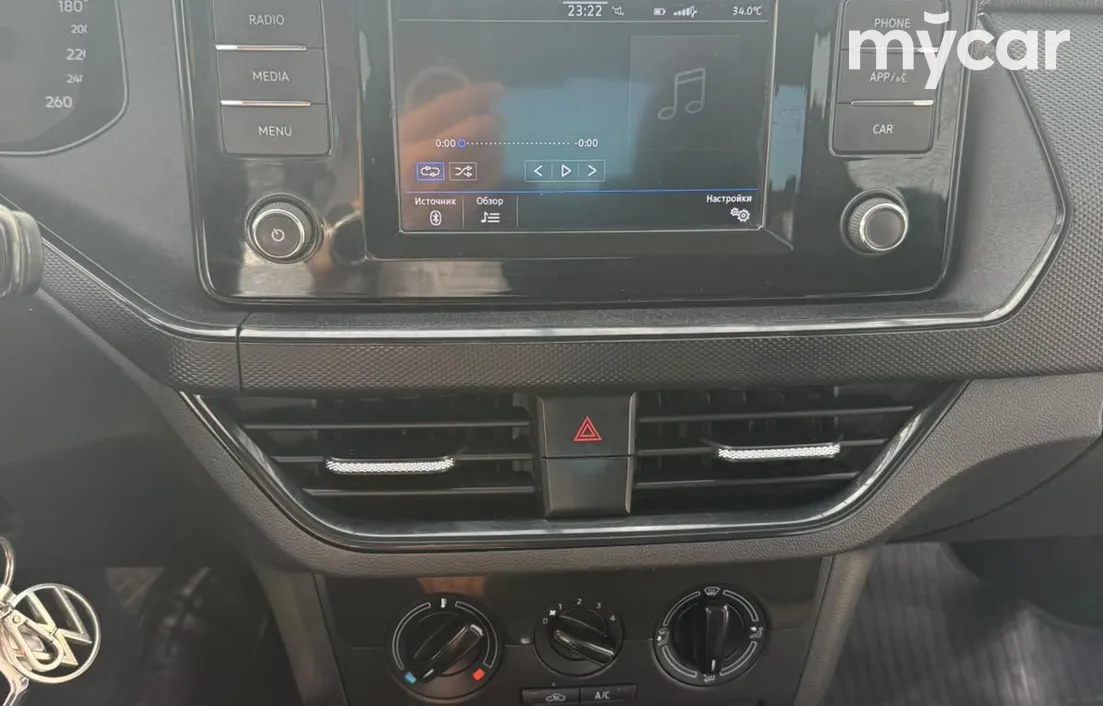 Volkswagen Polo 2021
