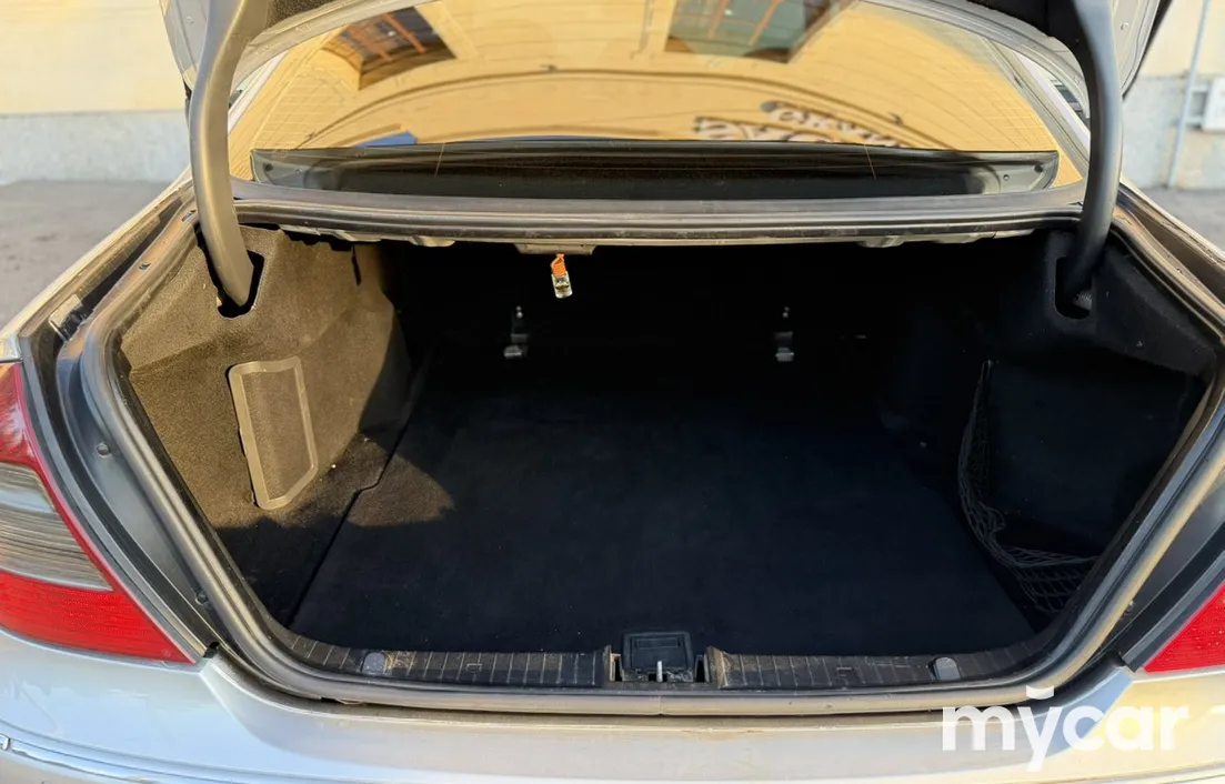 Mercedes-Benz E-Класс 2008