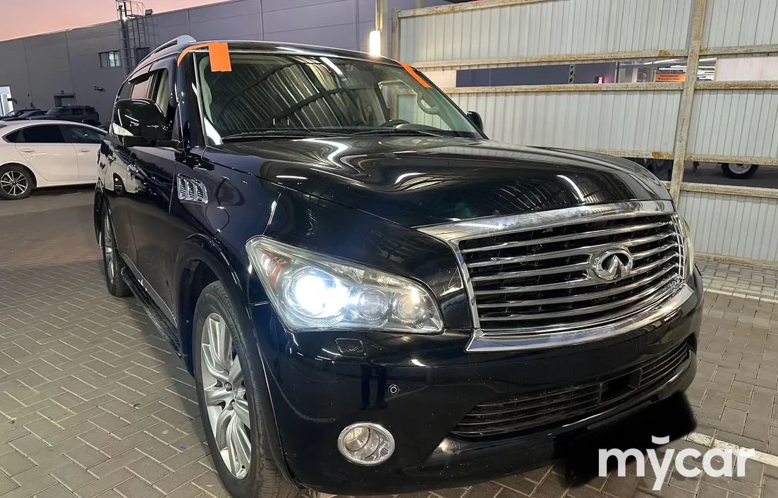Infiniti QX56 2011