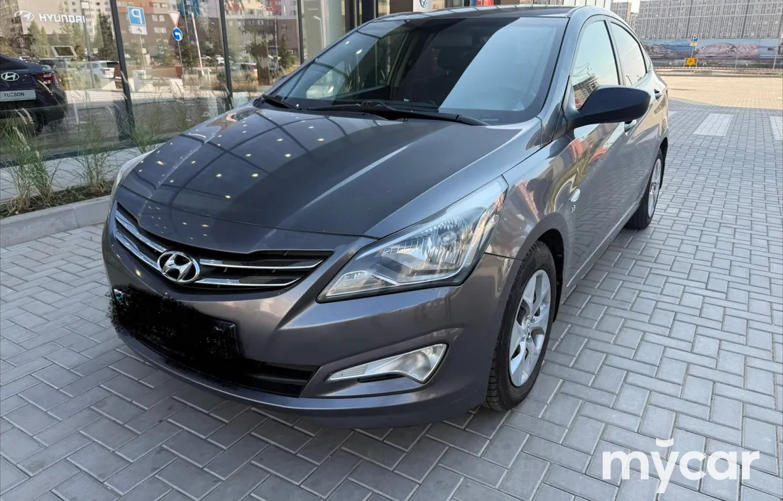Hyundai Solaris 2015