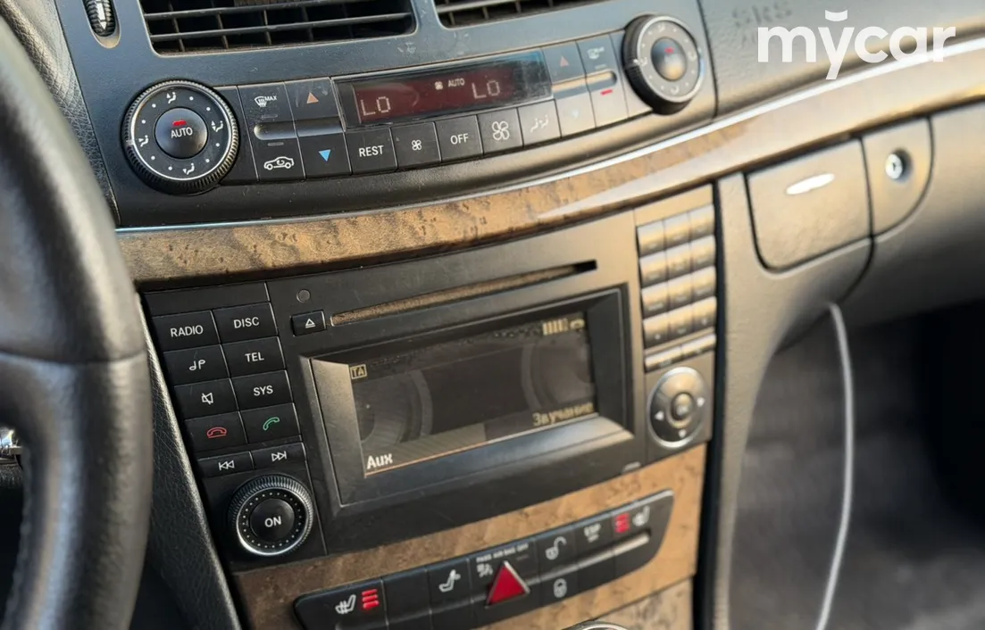 Mercedes-Benz E-Класс 2008