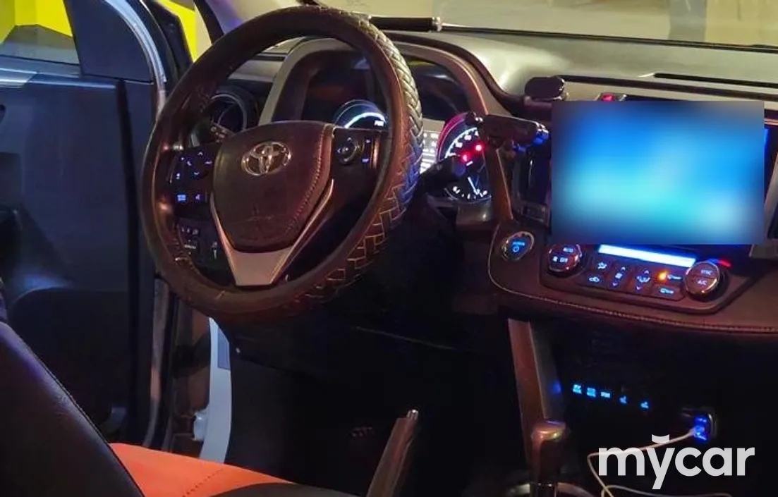 Toyota RAV4 2016