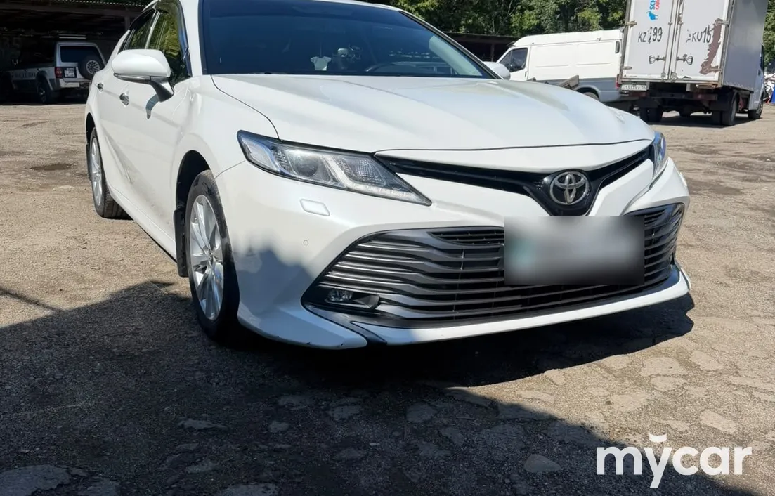 Toyota Camry 2018