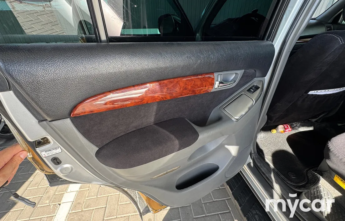 Toyota Land Cruiser Prado 2003