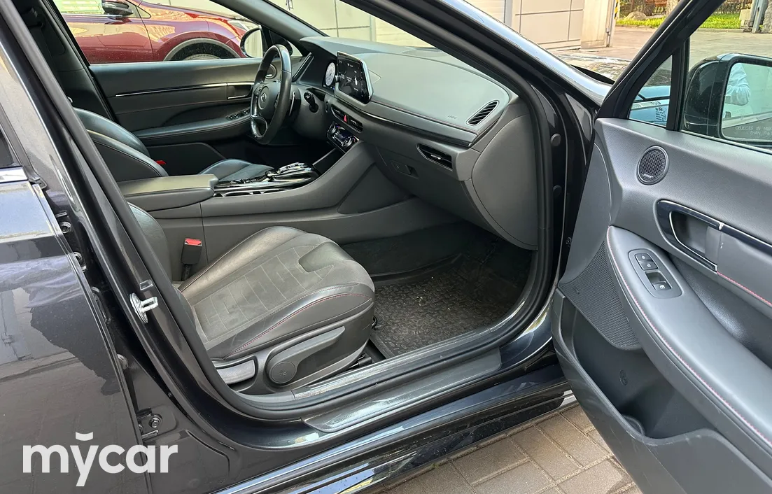 Hyundai Sonata 2021