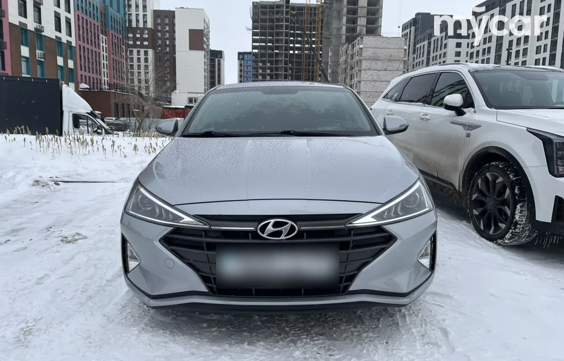Hyundai Elantra 2020