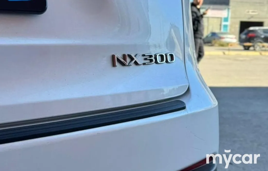 Lexus NX 2017