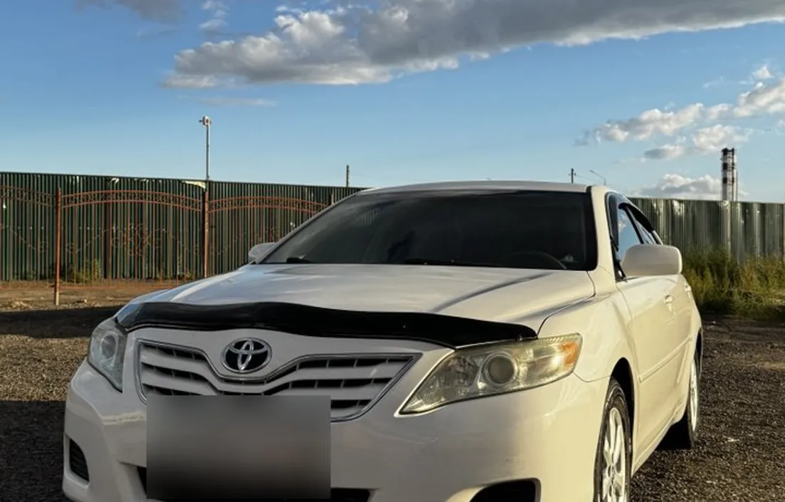 Toyota Camry 2011