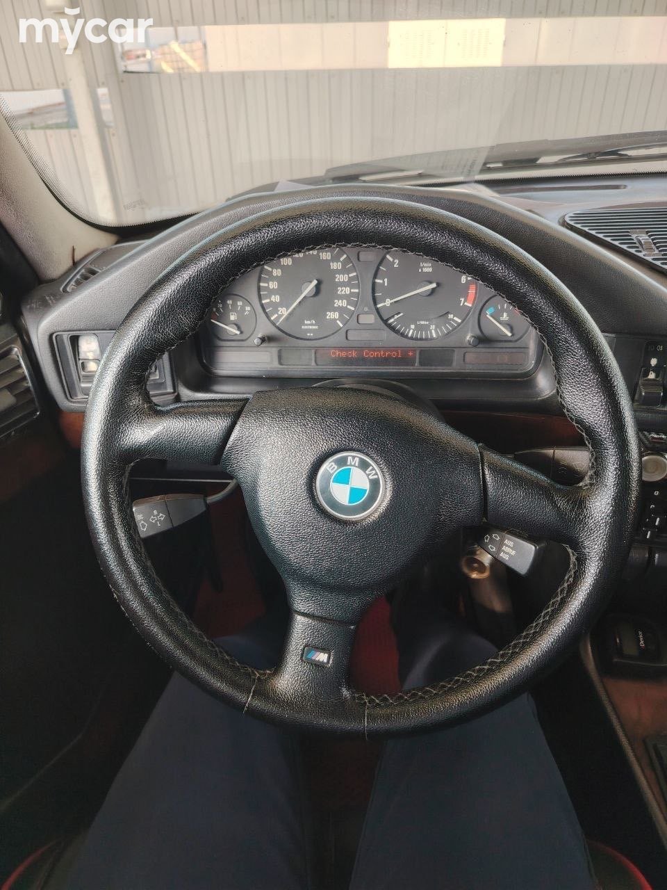 BMW 5 серия 1990