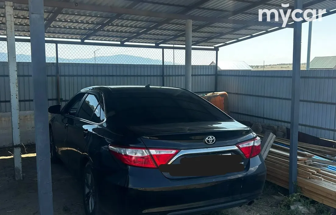 Toyota Camry 2016