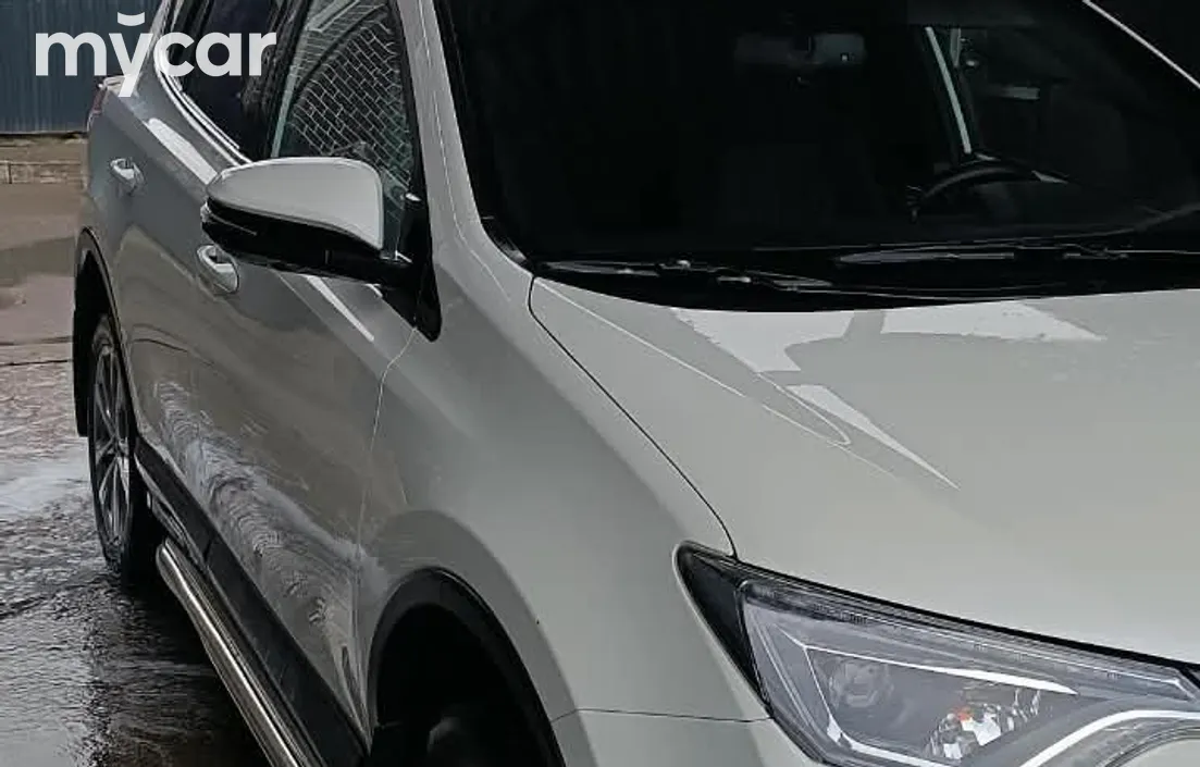 Toyota RAV4 2017