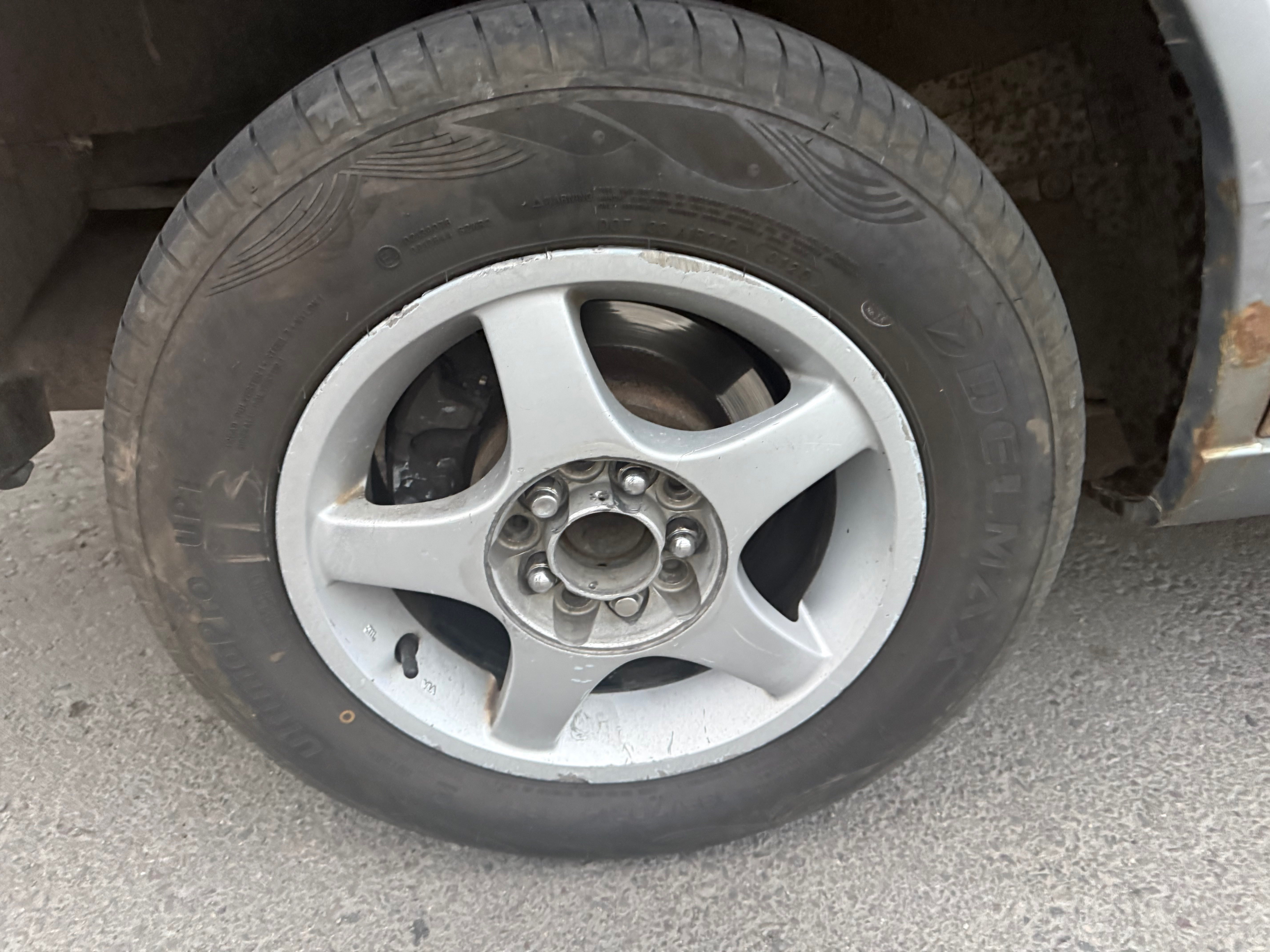 Toyota Caldina 1996