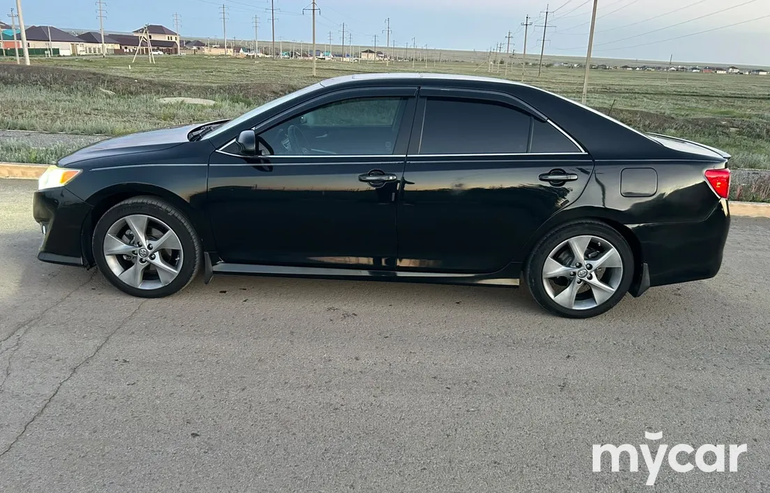 Toyota Camry 2013