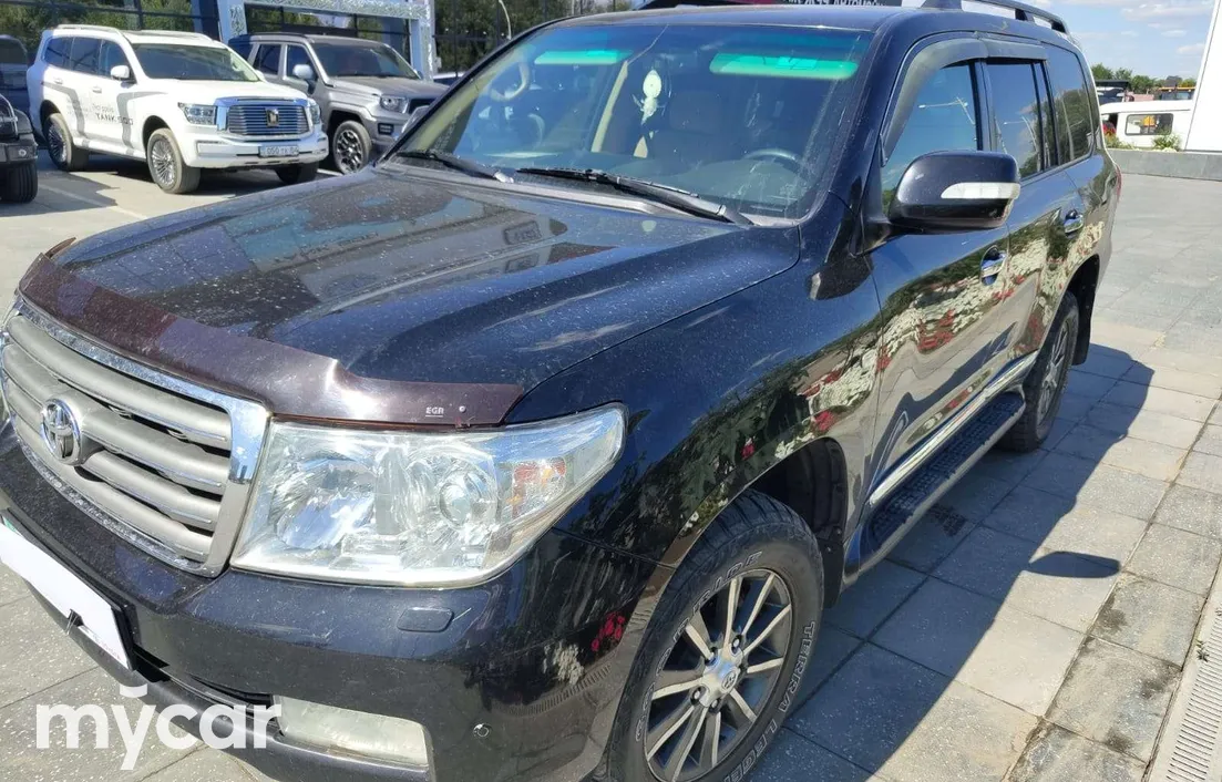 Toyota Land Cruiser 2010