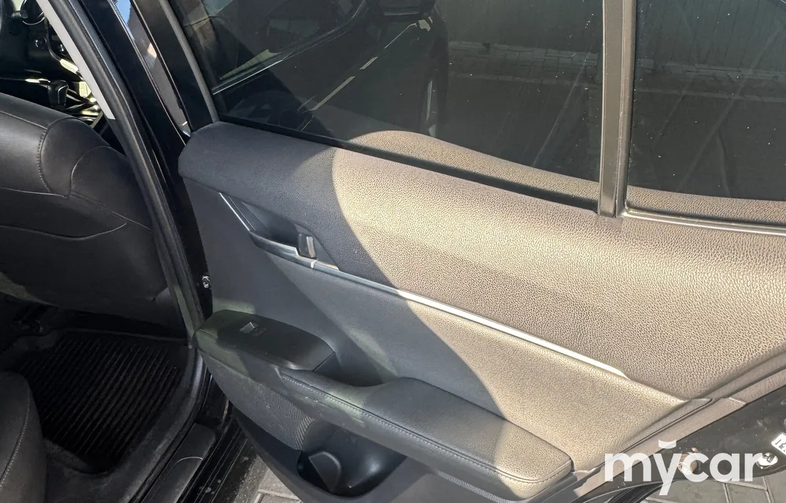 Toyota Camry 2023