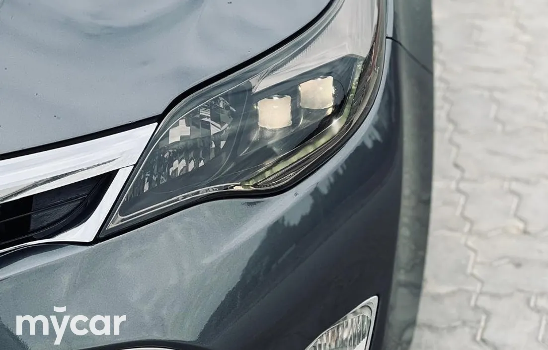 Toyota Avalon 2013