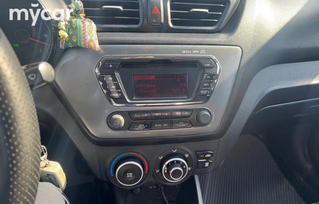 Kia Rio 2014