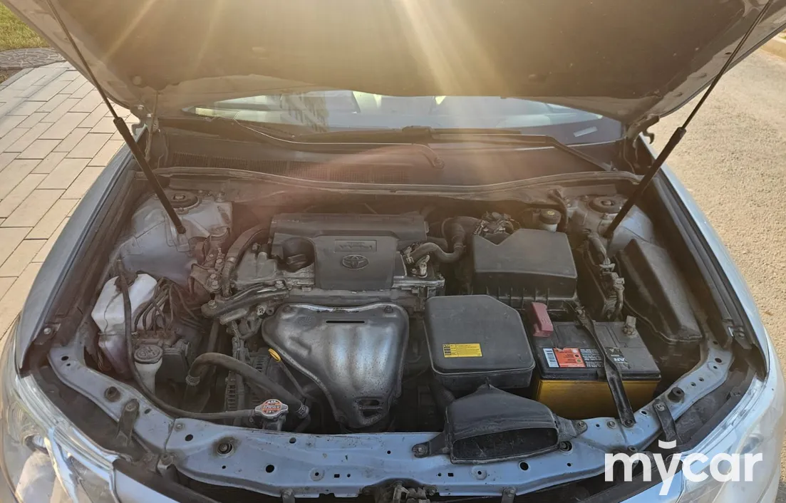Toyota Camry 2012